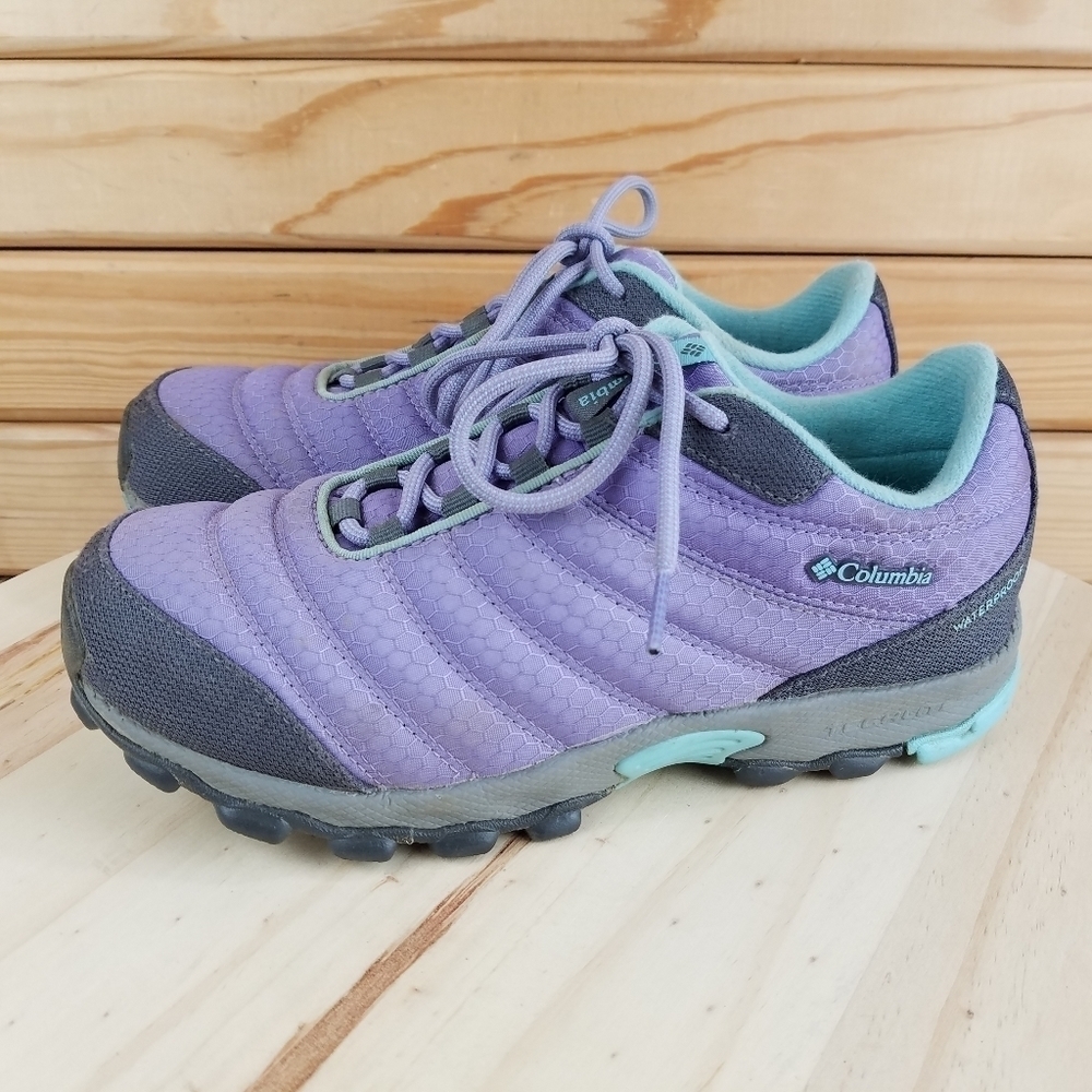 COLUMBIA Womens 5 US Purple Waterproof Breathable Lace Up Hiking Shoe YY1157-597